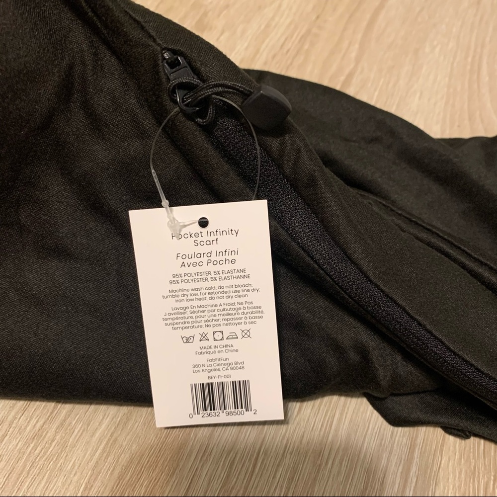 🧘‍♀️Beyond Yoga Pocket Infinity Scarf & Headband